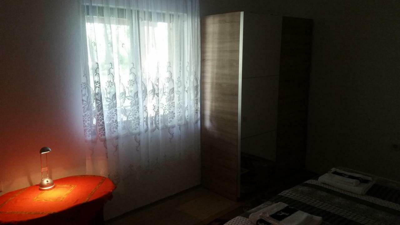 Apartments Fiume Пореч Екстер'єр фото